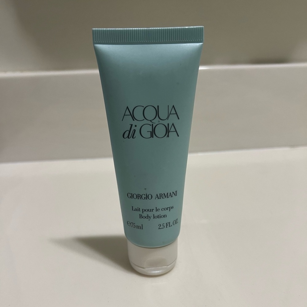 Acqua di Gioia | Giorgio Armani body lotion